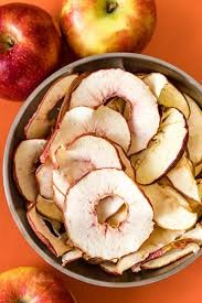Dried apple slices